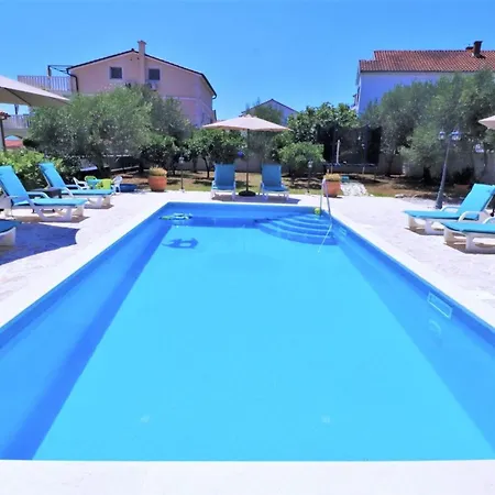 In Okrug Gornji Mit Schoenem Pool Und Meerblick By Interhome