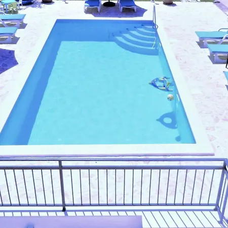 In Okrug Gornji Mit Schoenem Pool Und Meerblick By Interhome Holiday home *